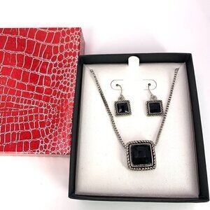 Imitation Black Onyx Silver Tone Box Chain Necklace, Pendant & Earring Set NIB